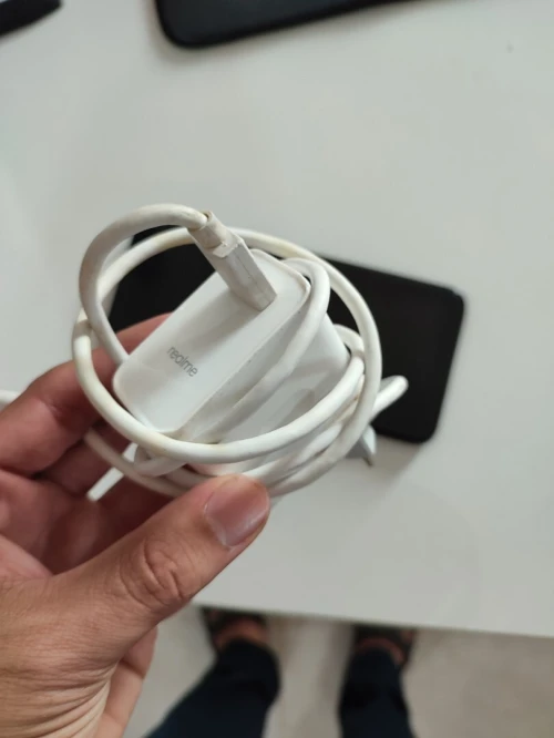 Realme 6s (4/64) avec boîte + chargeur d’origine – bon état 6s