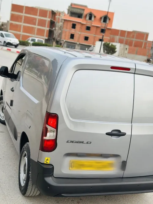 Fiat Doblo Van 2024 Italie