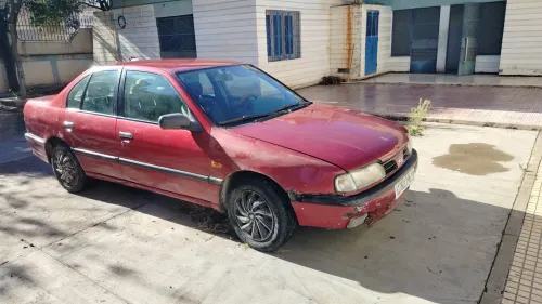 Nissan Primera 1996 P10