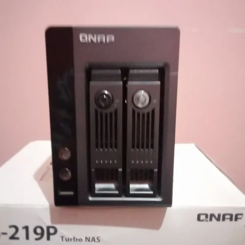 Serveur NAS QNAP