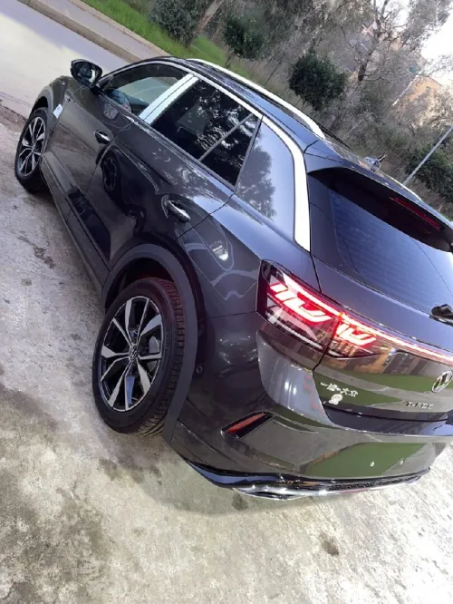 Volkswagen T-Roc 2025 