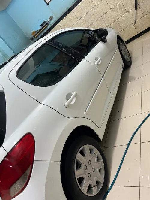 Peugeot 207 2012 