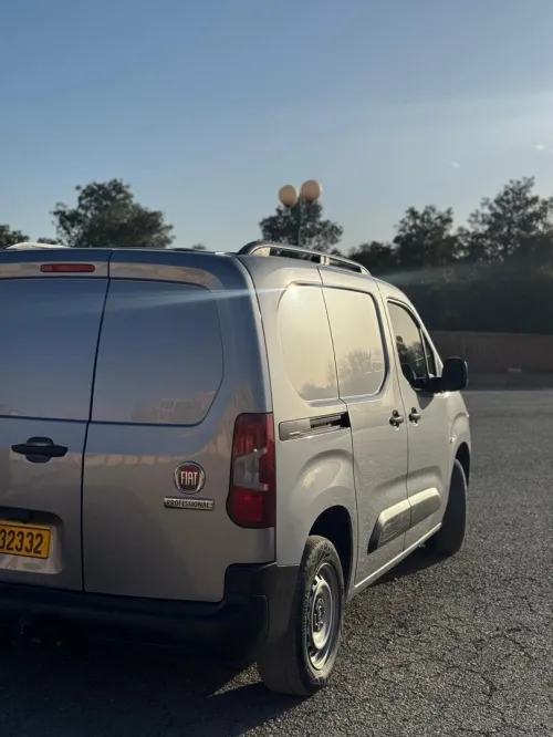 Fiat Doblo 2023 Italien