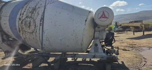 Hino Malaxer 