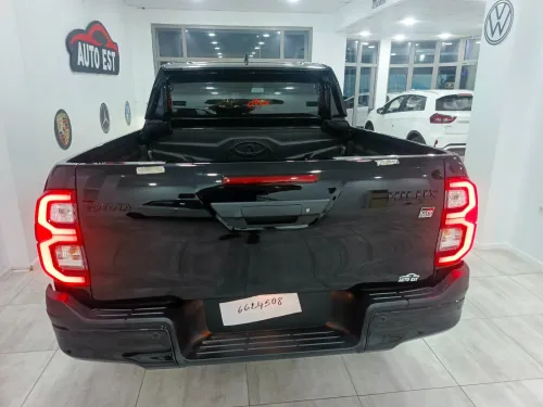 Toyota Revo  2025 Hiluxgr