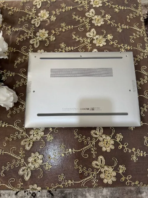 Hp elitebook 845 G10 Rayzen 7pro