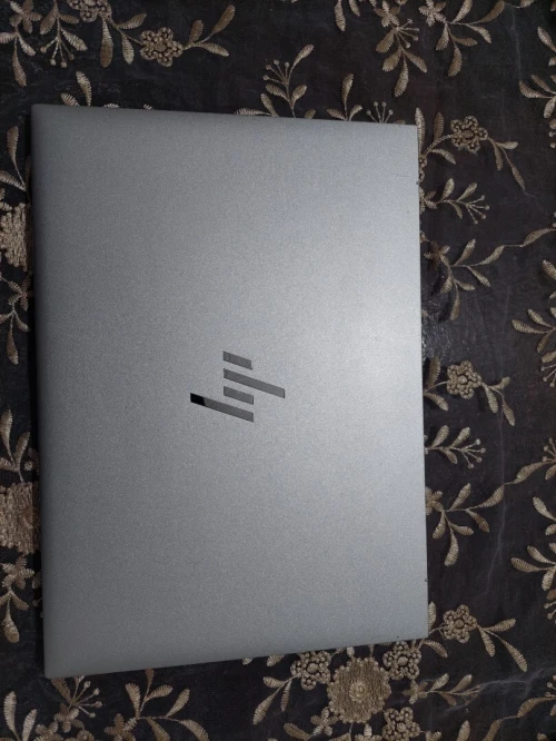 Hp elitebook 845 g10 1tb /32