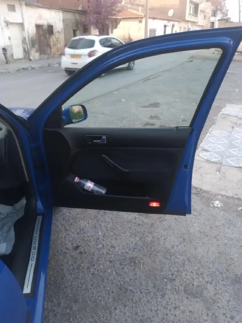 Volkswagen Golf 4 2003 1.6 16V