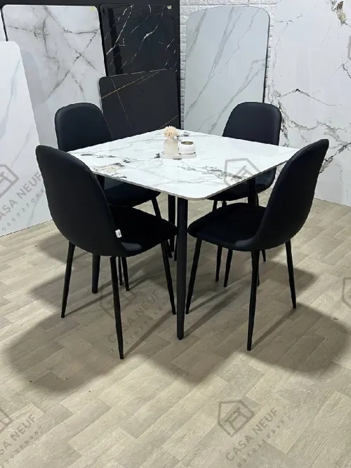 Table carrée 90 sur 90