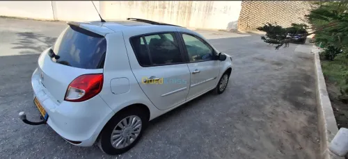 Renault Clio 3 2012 Night and Day