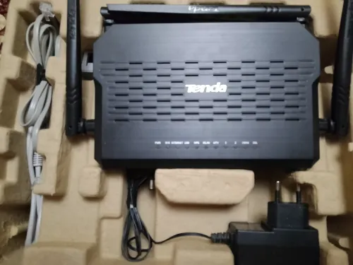 Modem tenda d305