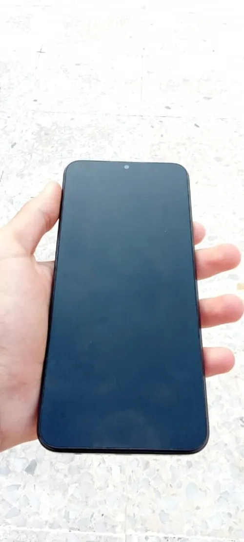 Realme C33