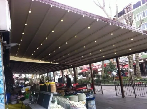 PERGOLA EN Bâche  RETRACTABlE