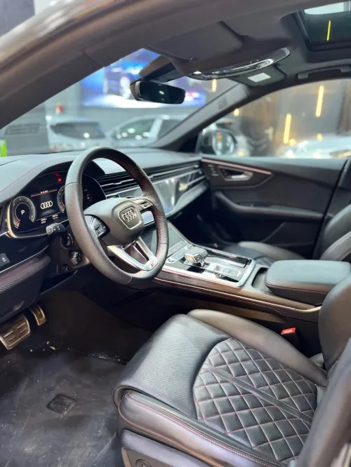 Audi Q8 2025 Sline