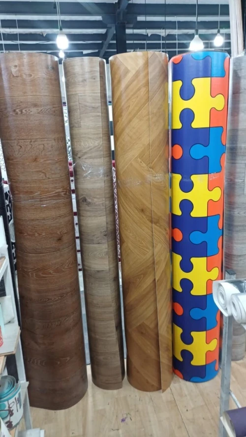 Un nouveau arrivage de Gerflex Lentex made in Belgique  (2m/30m) on bois et enfant puzzle