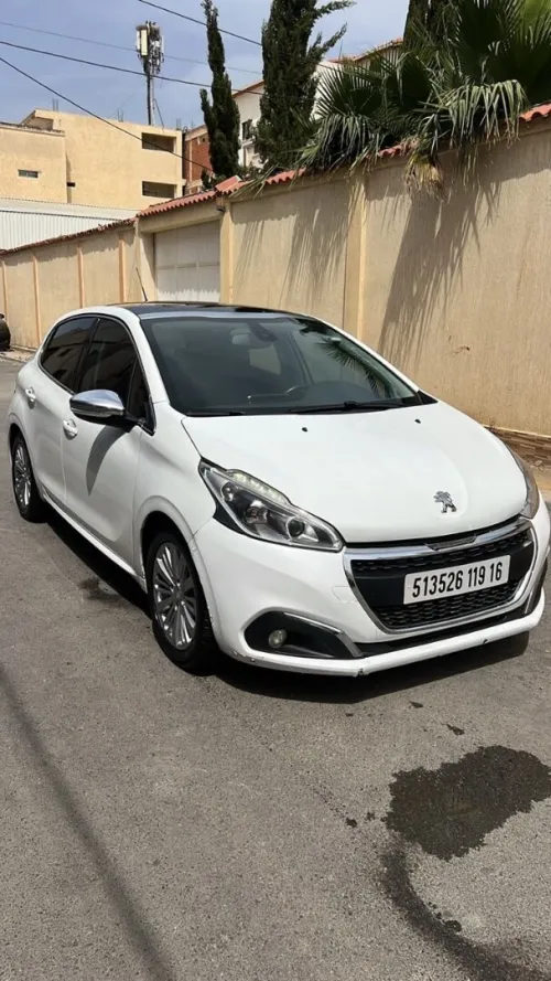 Peugeot 208 2019 Allure Facelift