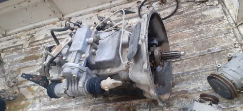 boite pompe injection hyundai hd 120
