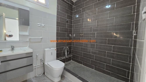 Location Appartement Niveau de villa F2 Oran Oran