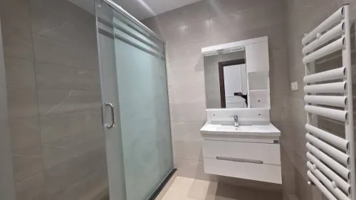 Location Niveau de villa F3 Oran Bir el djir