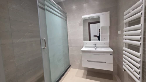 Location Niveau de villa F3 Oran Bir el djir