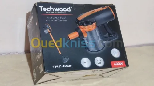 Aspirateur balai TECHWOOD 2en1 600W