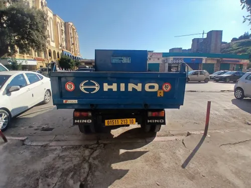 Hino 300 