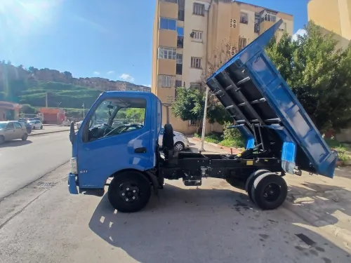 Hino 300 