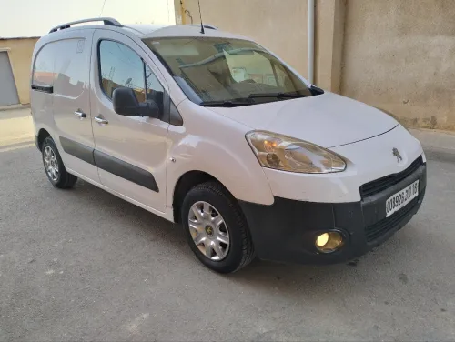 Peugeot Partner 2013 B9