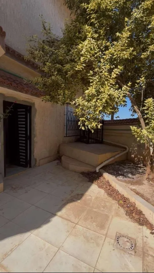 Location Appartement Niveau de villa F3 Tipaza Khemisti
