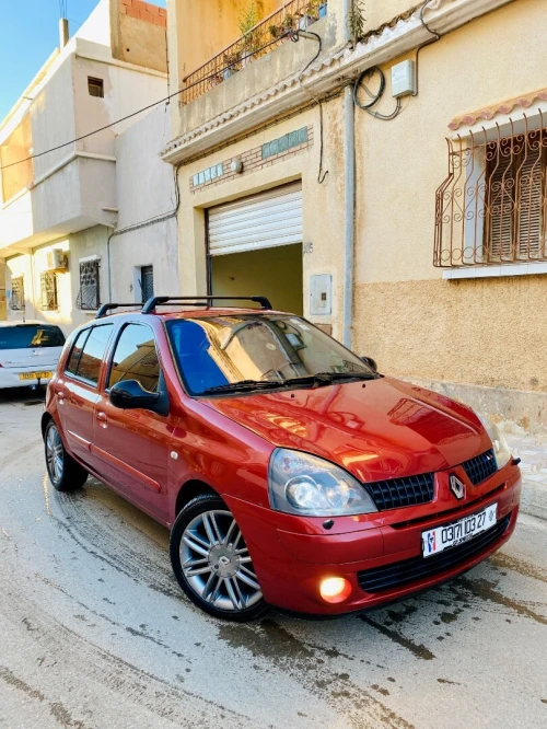 Renault Clio 2 2003 INITIAL PARIS