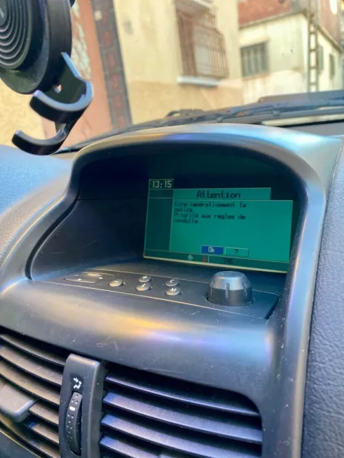Renault Clio 2 2003 INITIAL PARIS