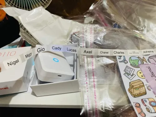 طابعة NIIMBOT D110 - طابعة الملصقات المحمولة حرارية بلوتوث  