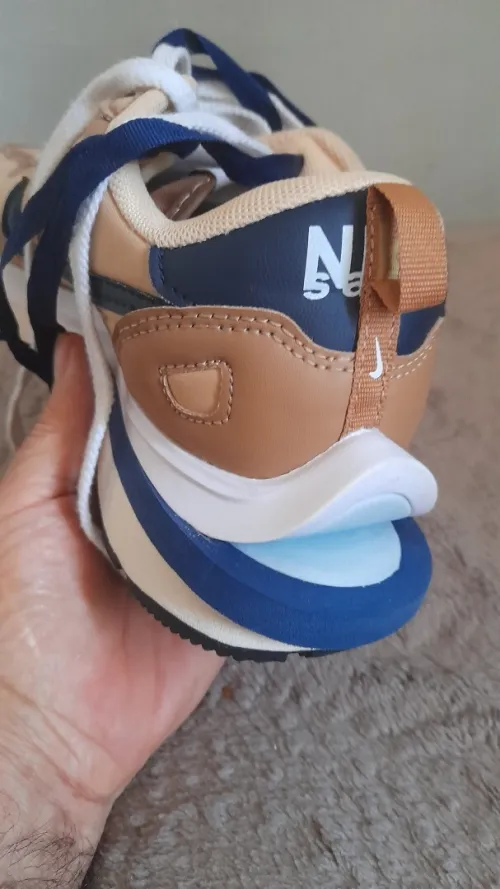 Nike vaporwafle x sacai