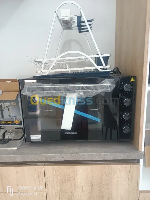 Four Luxell 75L Neuf à vendre 