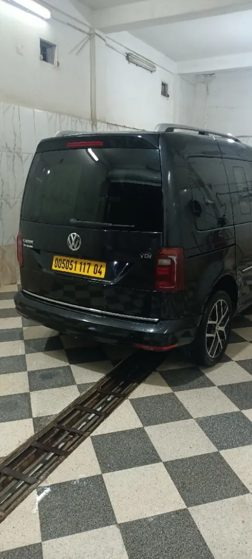 Volkswagen Caddy 2017 Highline