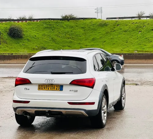 Audi Q5 2016 Off Road