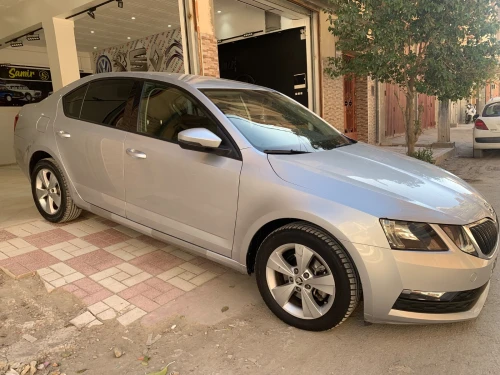 Skoda Octavia 2019 Ambition