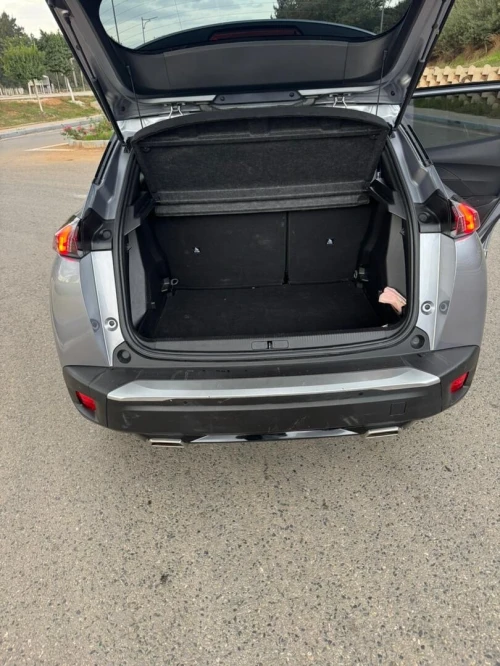Peugeot 2008 2022 