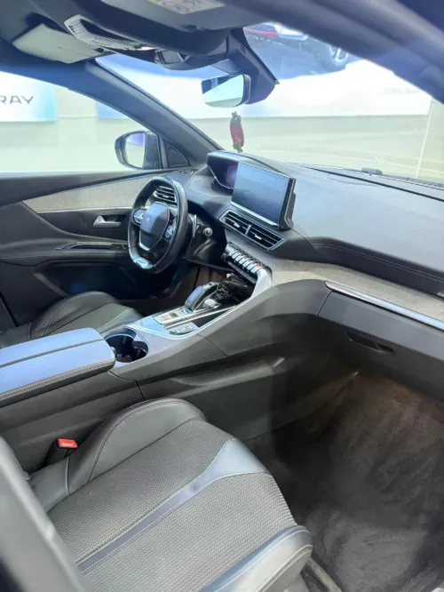 Peugeot 3008 2022 