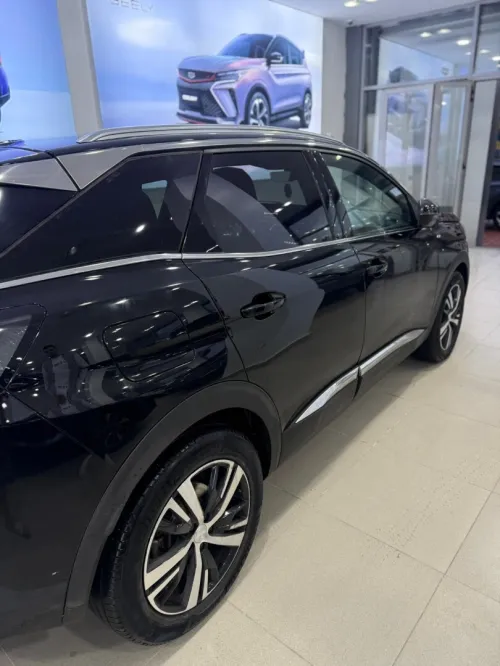 Peugeot 3008 2022 