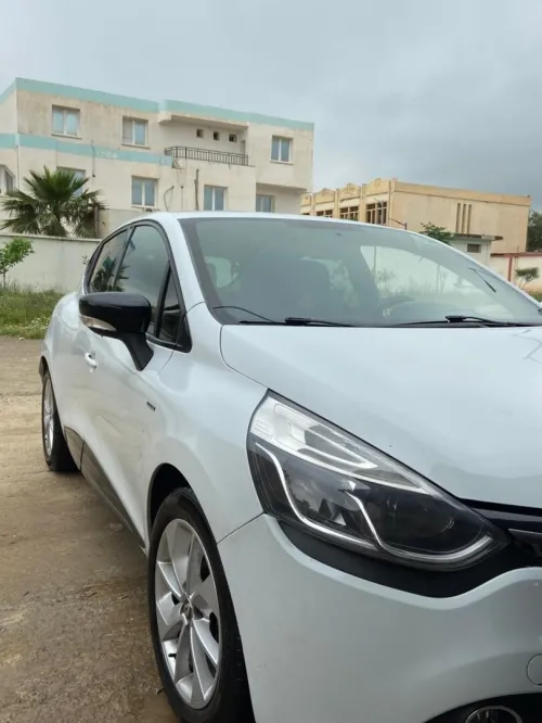 Renault Clio 4 2016 Limited 2
