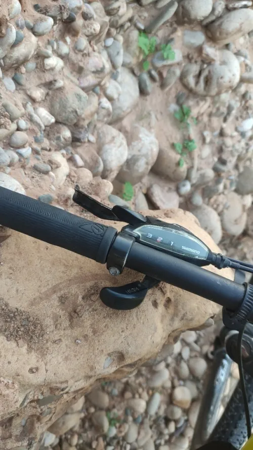Vélo VTT Scrapper français