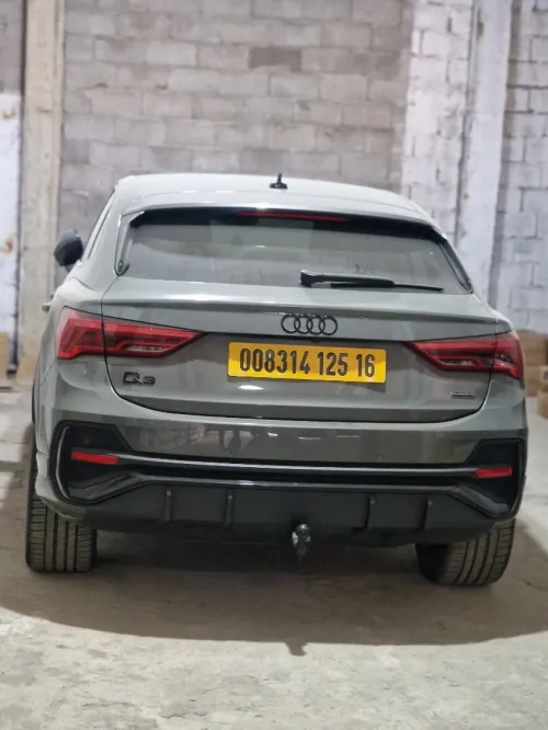 Audi Q3 2025 S line