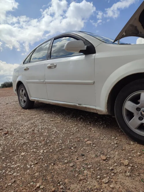 Chevrolet Optra 4 portes 2013 Optra 4 portes