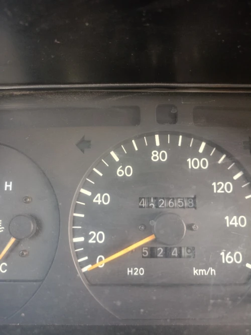 Toyota Hiace 2000