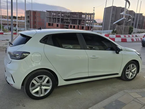 Renault Clio 5  2024 Evolution