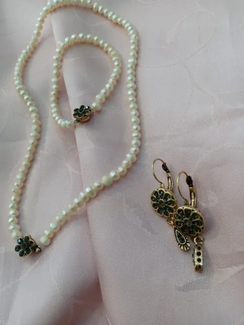 طاقم من الجوهر الحر 🌞 و البرونز 🔥parure en perles de culture et bronze 🔥 prix choc ❤️ quantité limitée 
