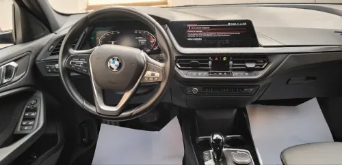 BMW Série 1 2023 Business Design
