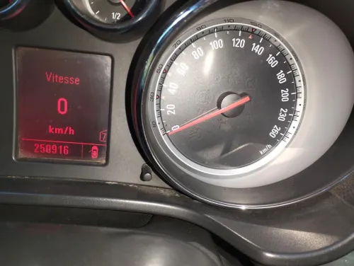 Opel Insignia 2010 OPC