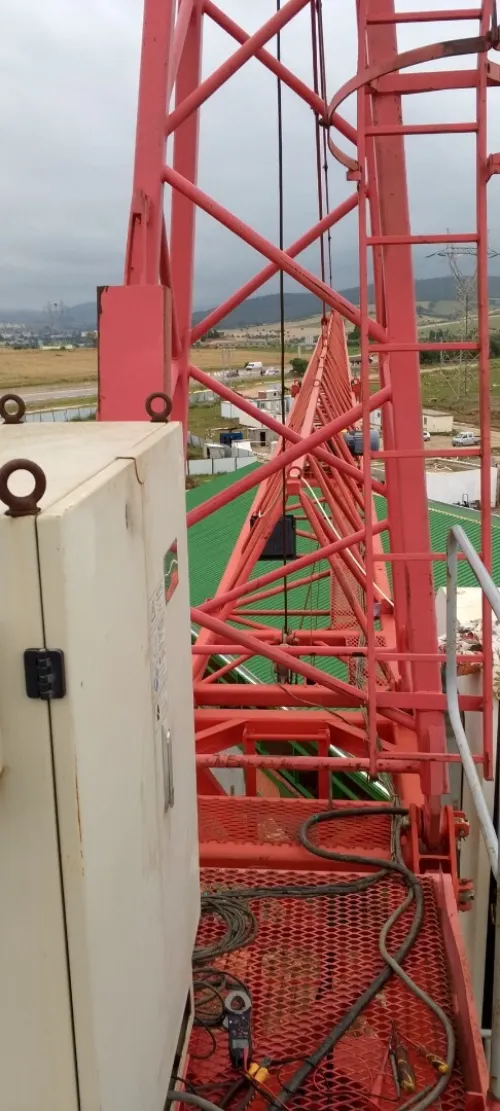 Électricien industriel